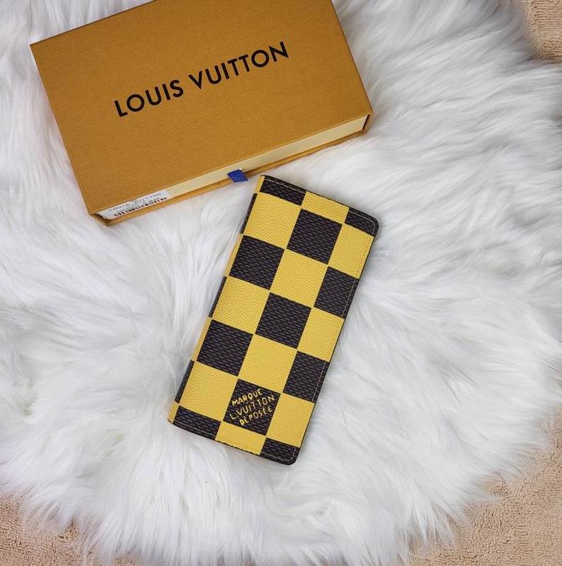 LV Wallets 46